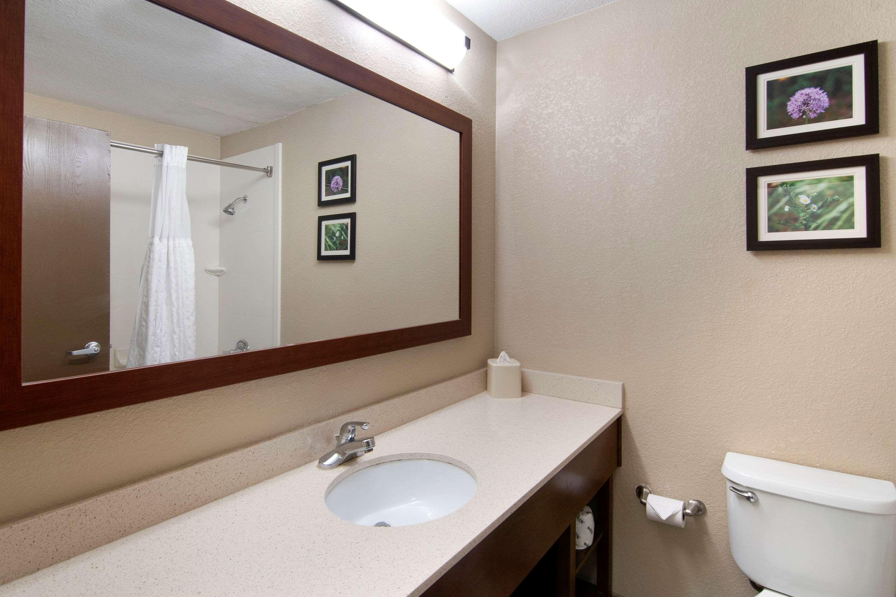 Comfort Inn & Suites Junction City - Near Fort Riley מראה חיצוני תמונה